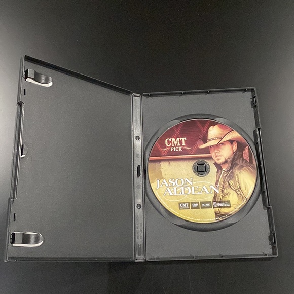 CMT Pick: Jason Aldean - DVD - Picture 3 of 5